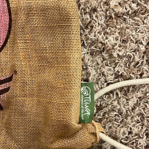 Tuwa Designs Earth Conscience Burlap Backpack Smart Girls Who Surf - Picture 3 of 4